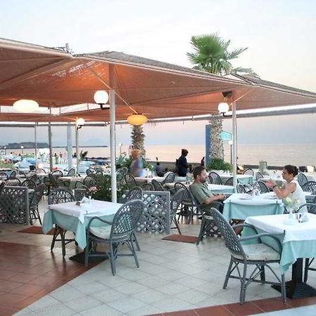 Flisvos Beach (Adults Only) Apartment Rethymno  Ngoại thất bức ảnh